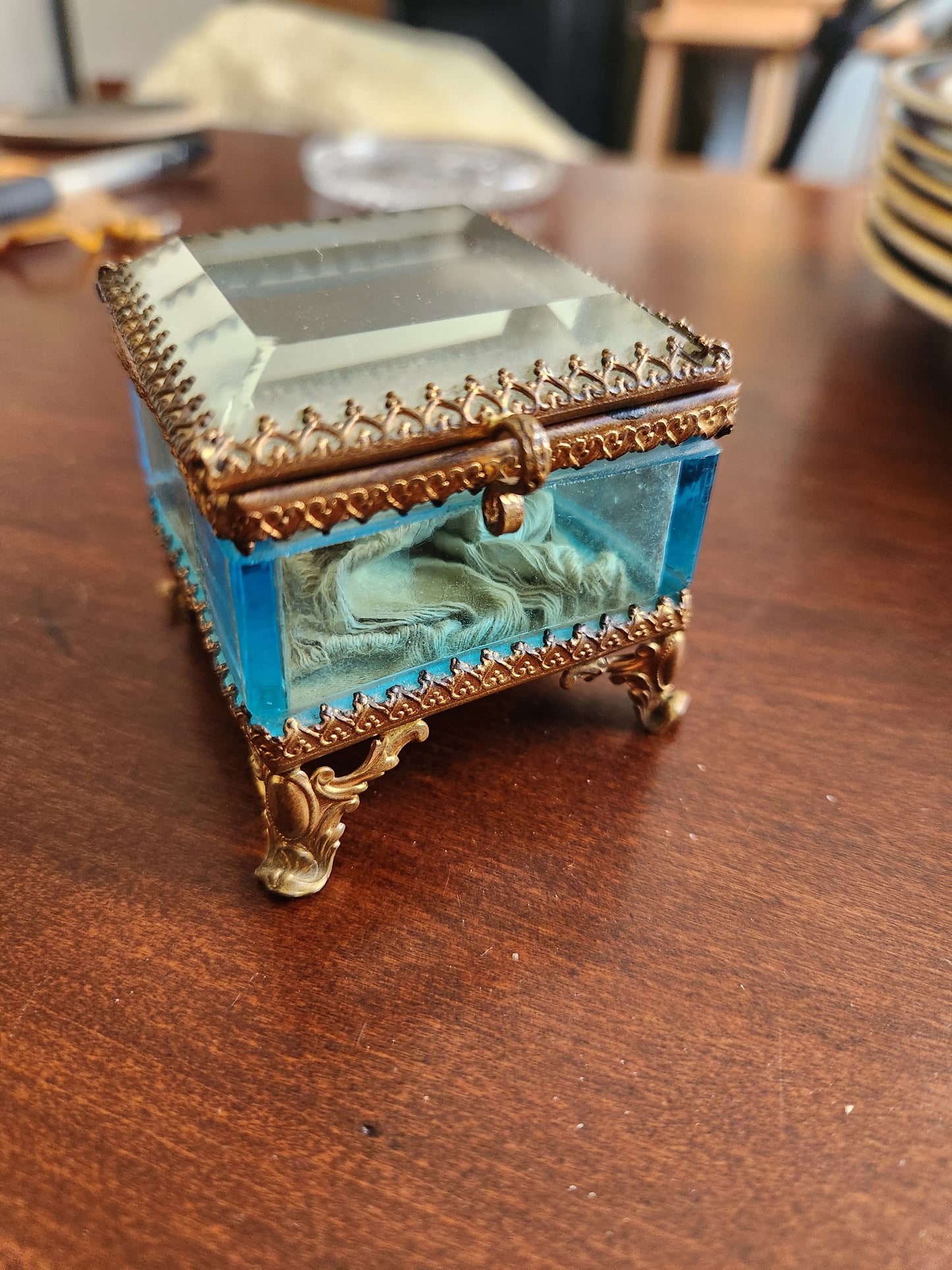 Antique blue ring box for rosa