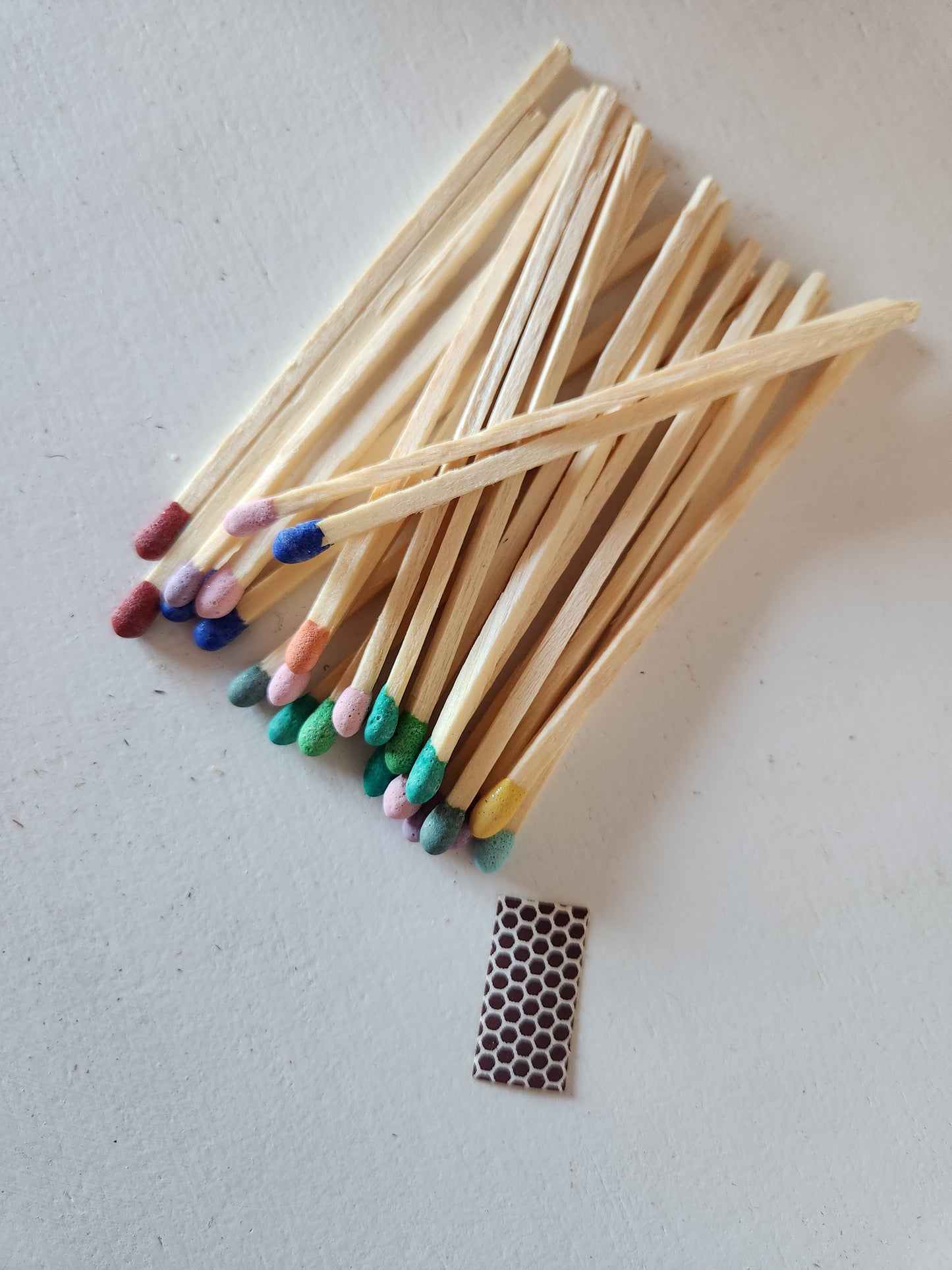 Neutral Matches with Rainbow Tips