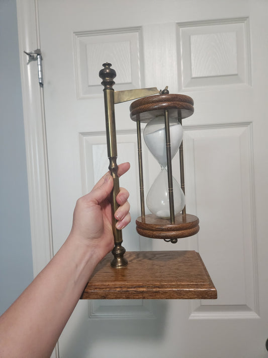 Hour glass for noweta