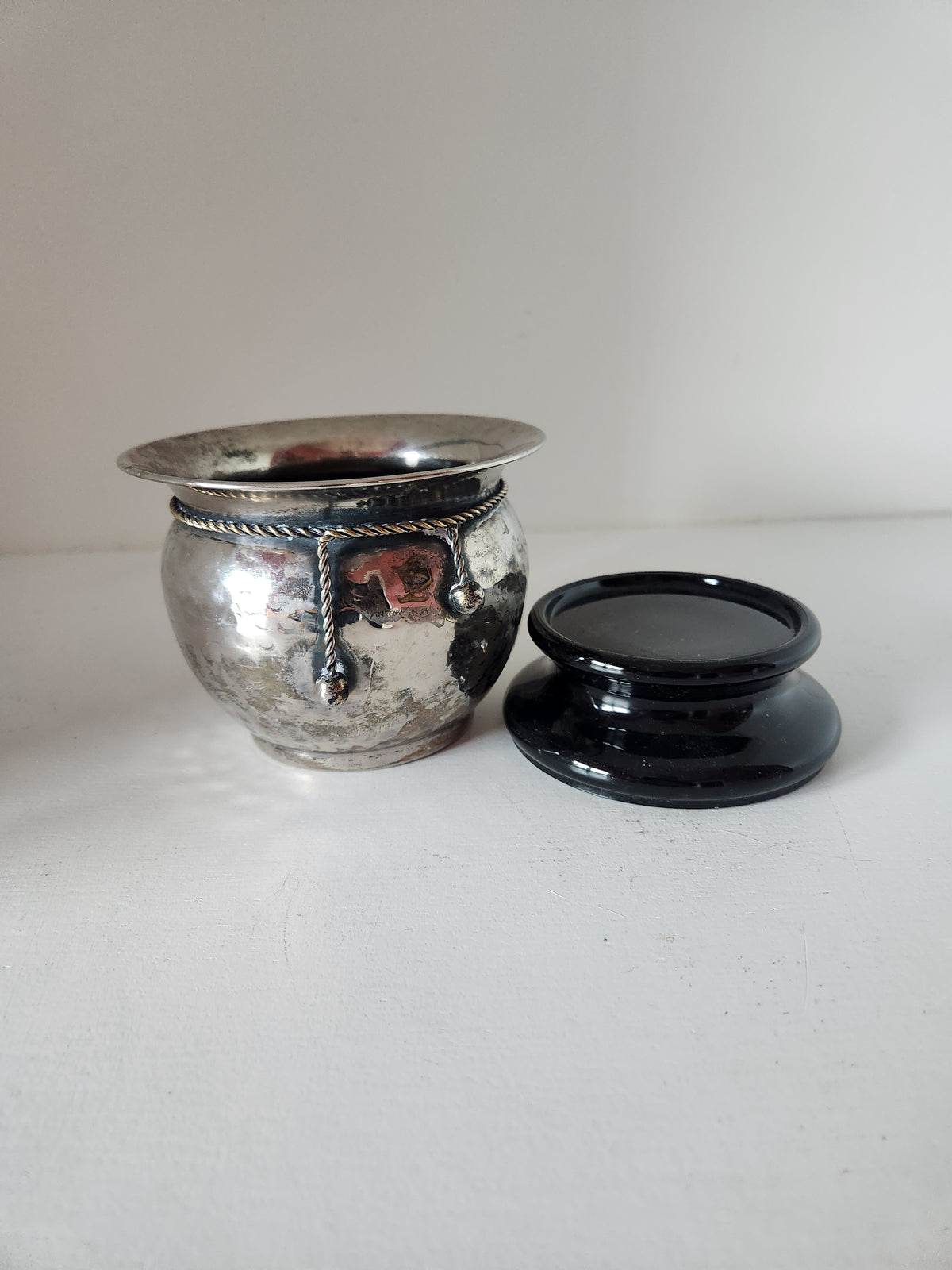 Silver Planter with Black Glass Riser