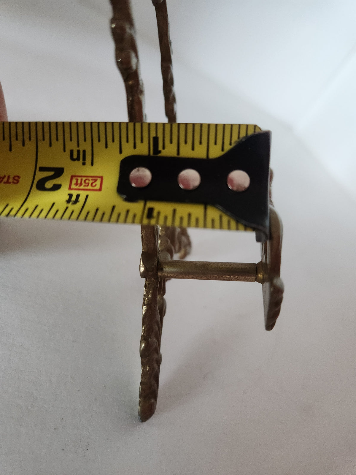 Ornate Easel 5.75"