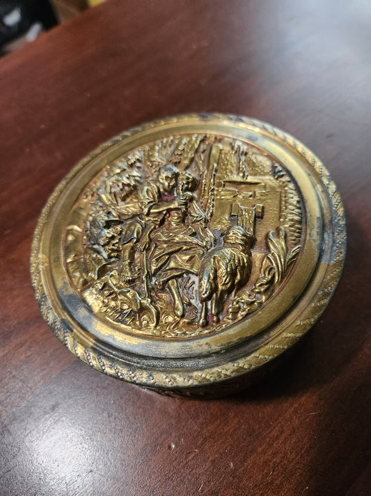 Bronze powder box