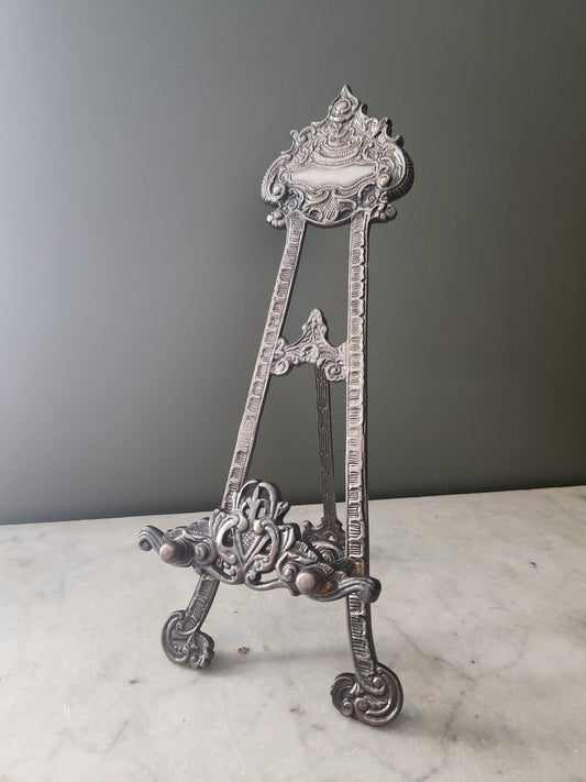 Cast Metal Table Top Easel