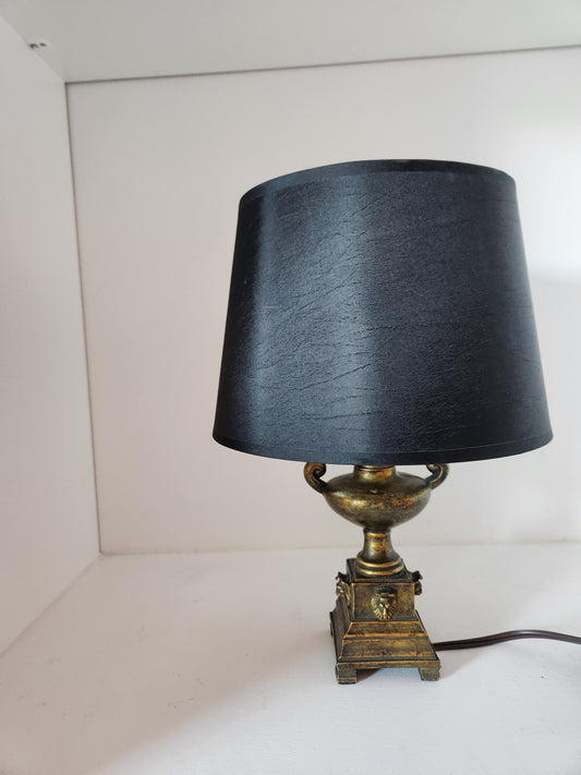Neoclassical Urn Style Lamp with Lion Heads