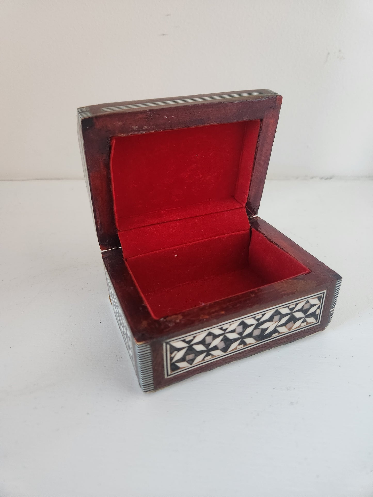 Inlaid Bone and Mother of Pearl Trinket Box