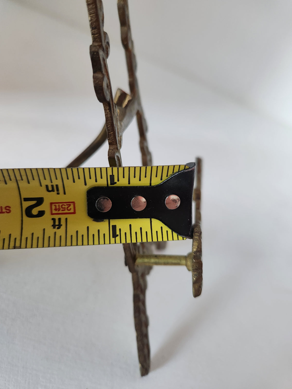 Ornate Brass Easel 6.5"